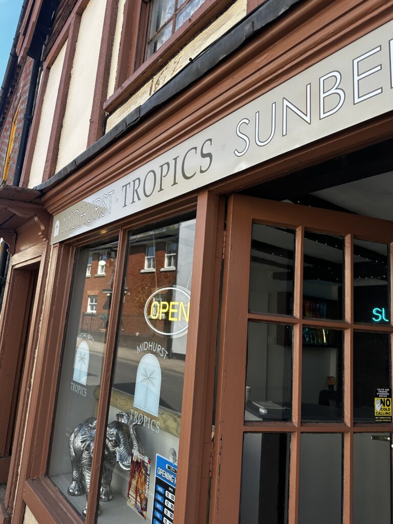 (c) Tropics Sunbeds – IMG_5518 The exterior shop front of Midhurst Tropic Sunbeds.